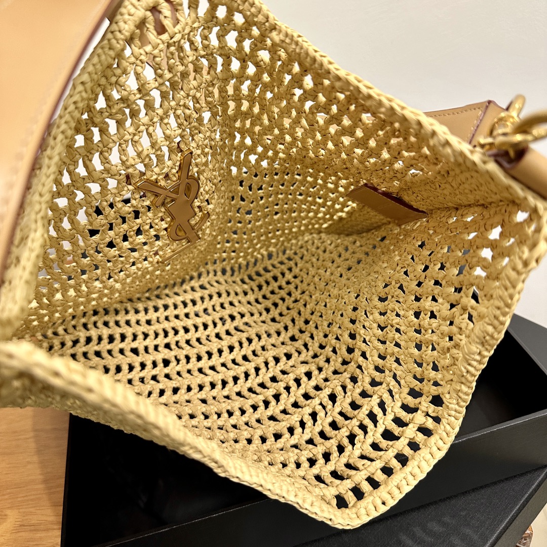 𝗢𝗫𝗔𝗟𝗜𝗦 Raffia Crochet Shoulder Bag