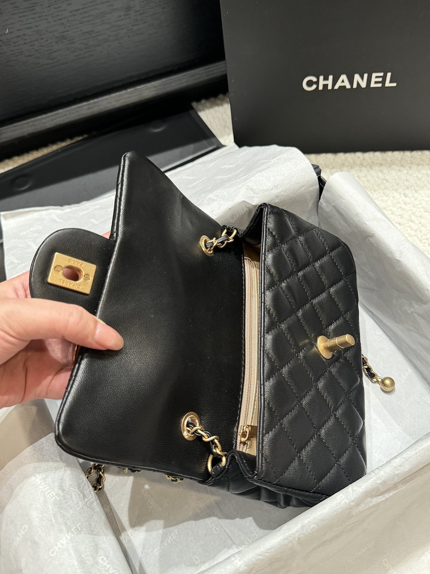 Chanel-CF-gold ball bag