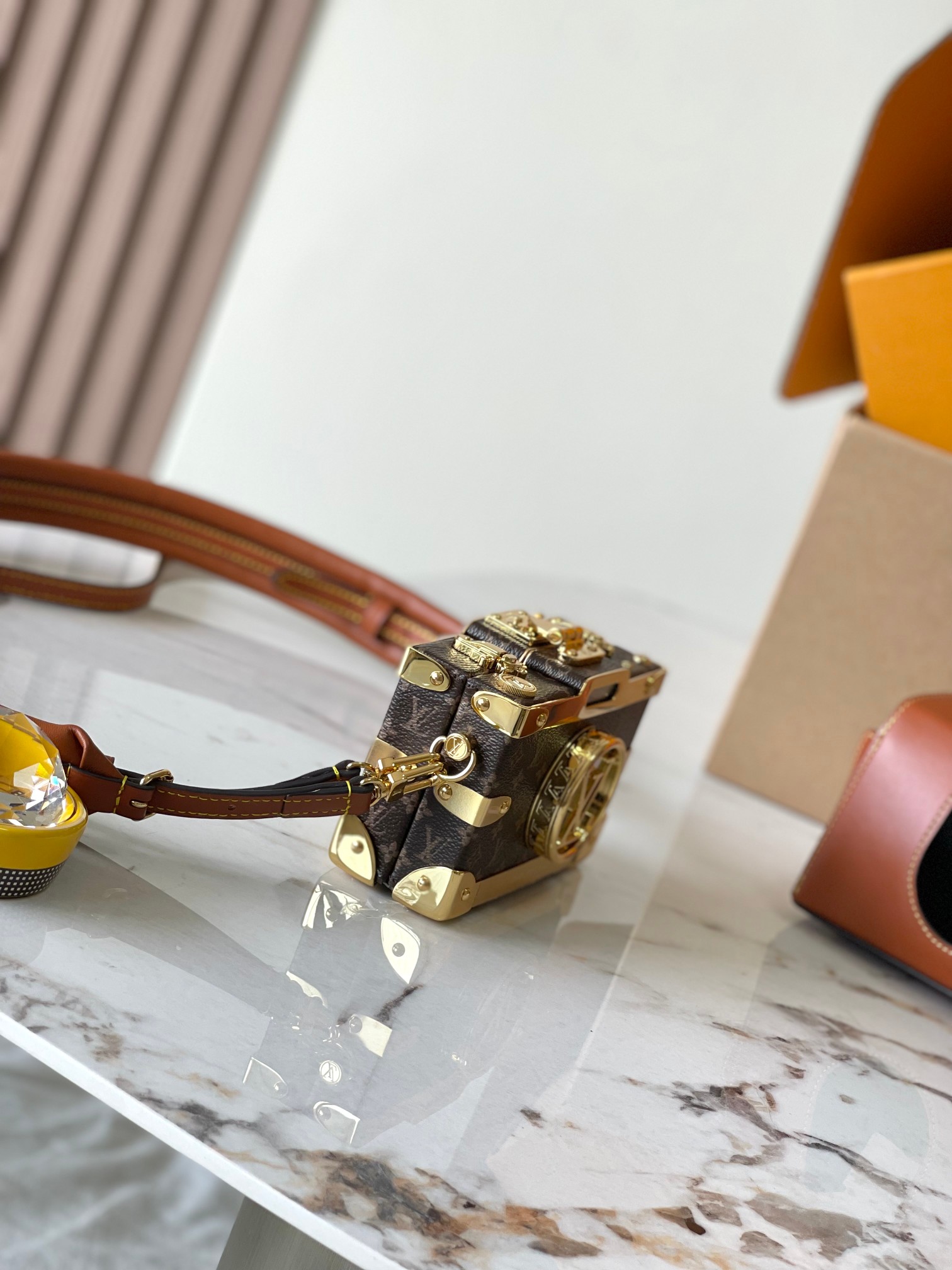 Louis Vuitton Pic Trunk Monogram Canvas – Shoulder and Crossbody Bags – M47116