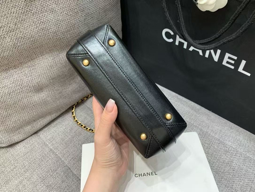 CHANEL Shiny Lambskin Cocodoc Top Handle Bag