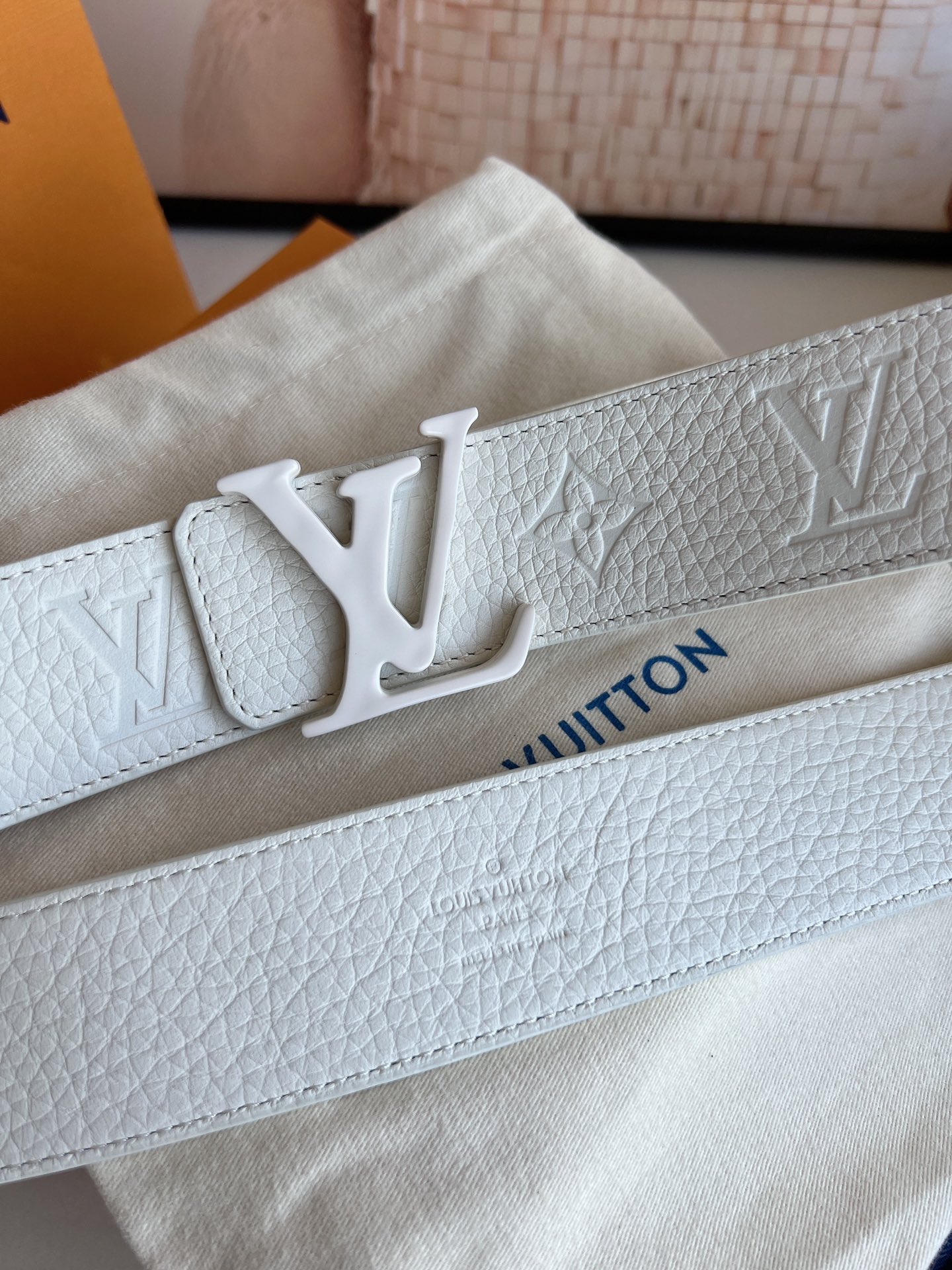 Louis Vuitton Belt-4CM