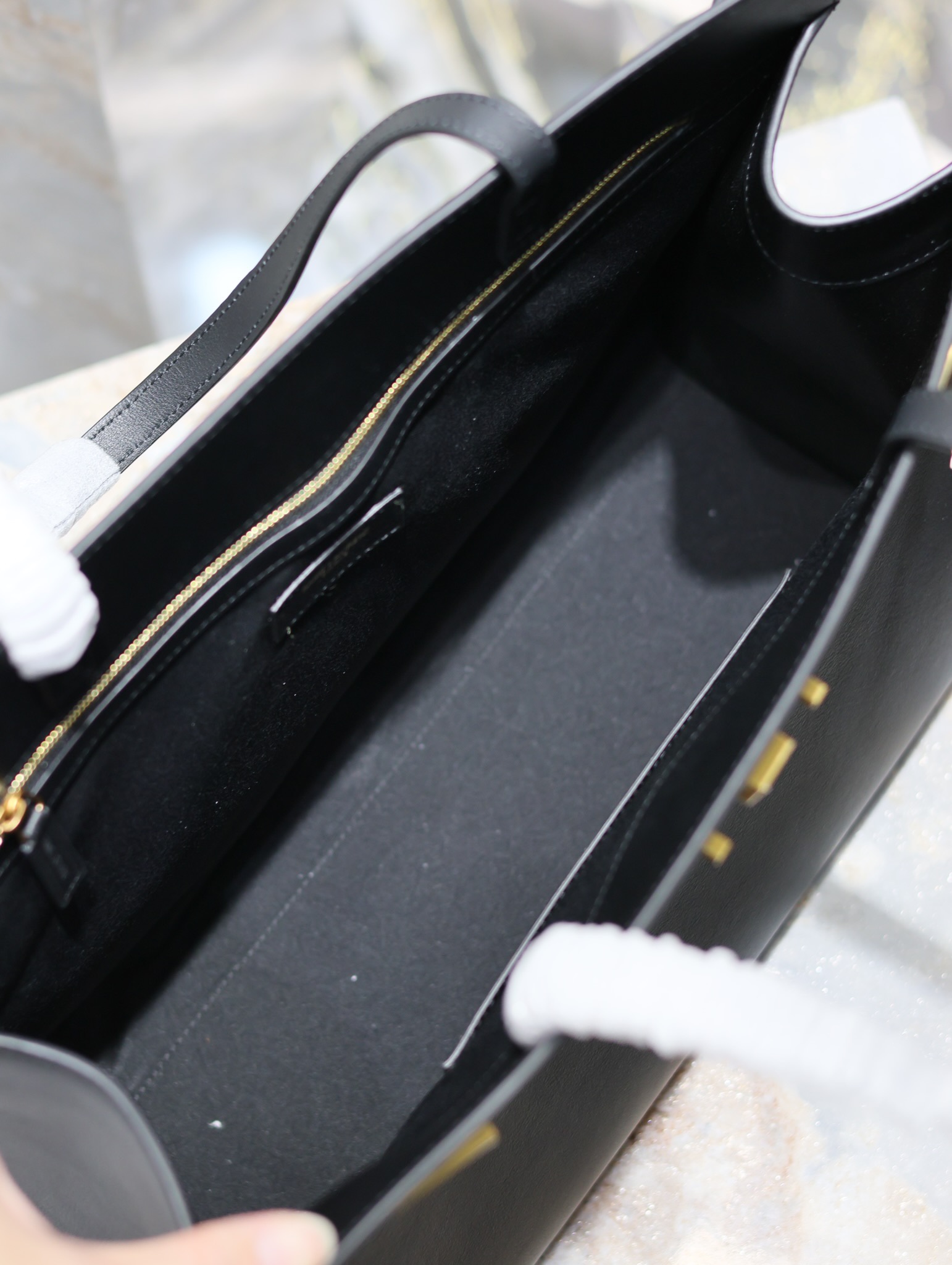 YSL-Manhattan -Black