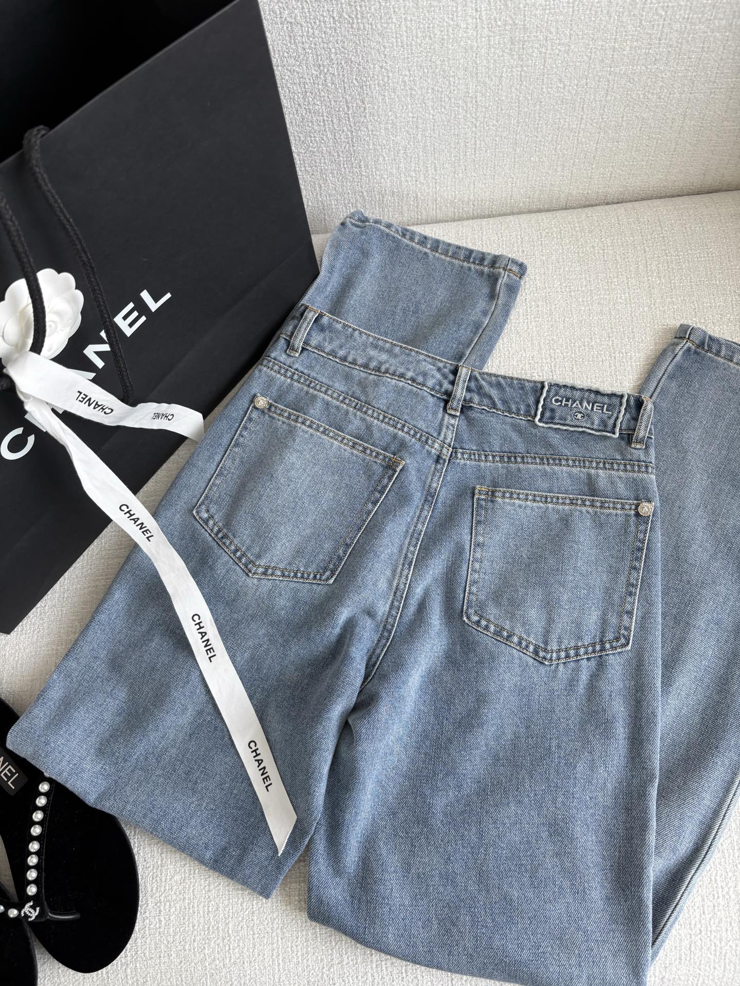 Chane Jeans Embroidered Denim Blue