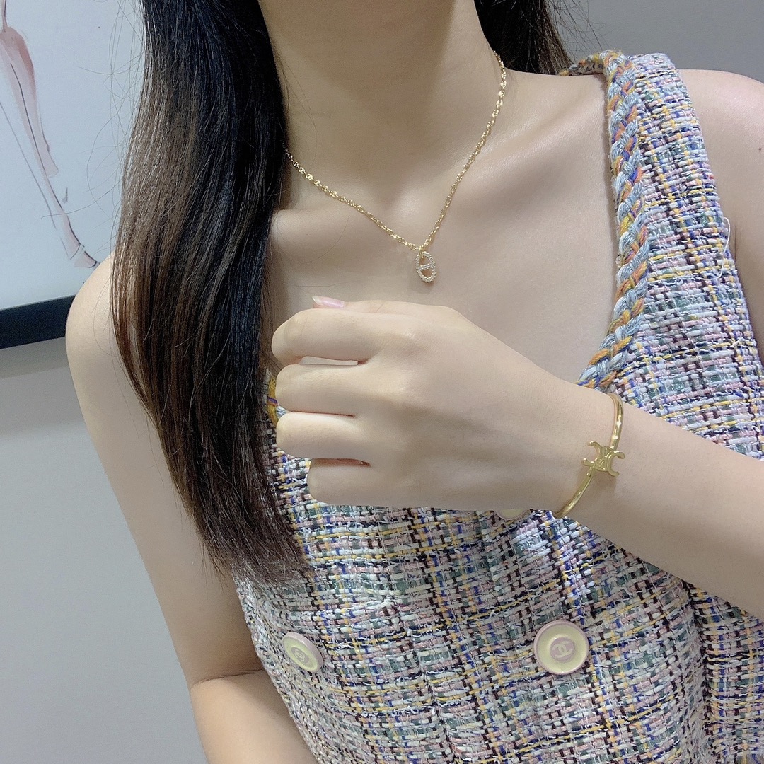 C*eline Arc de Triomphe open bracelet