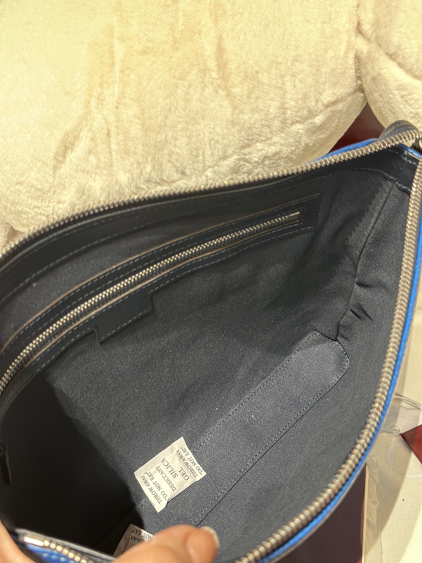 Gucci Chroma small pouch