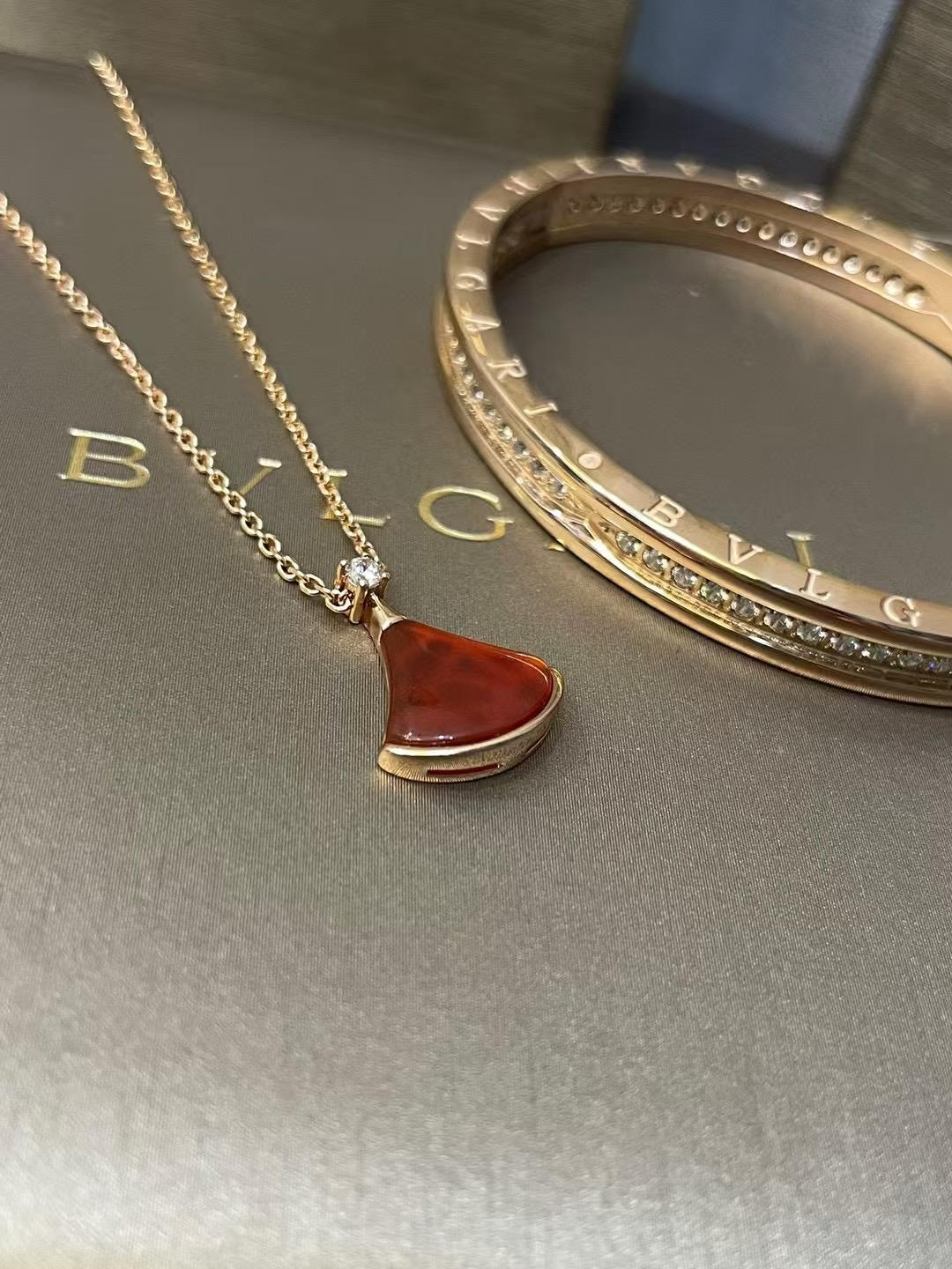 Bvlgari DIVAS'DREAM Skirt-Inspired Jewelry Set