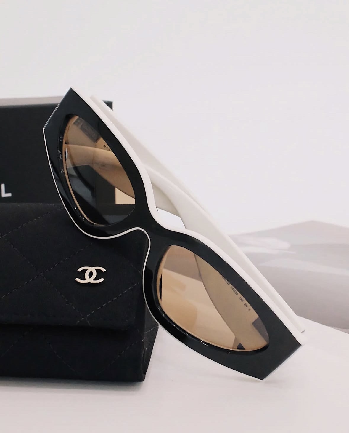 CHANEL·-6056
