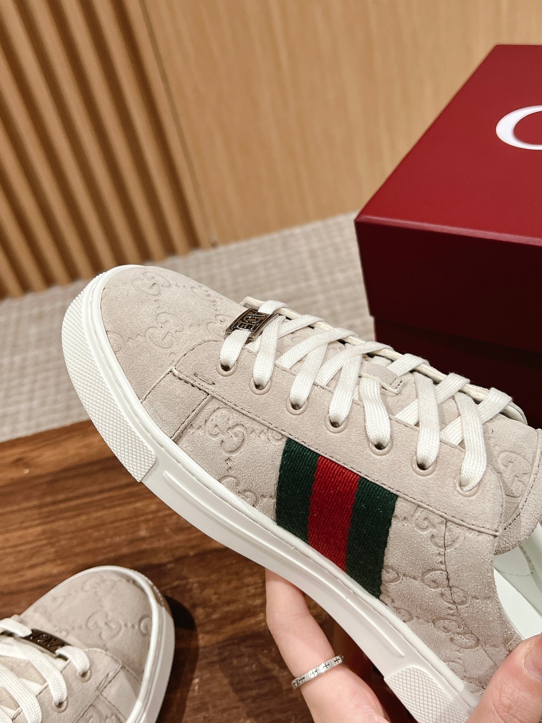 𝙂𝙪𝙘𝙘𝙞 𝘼𝙘𝙚#