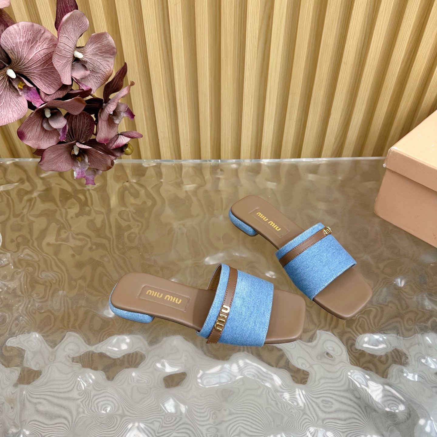 MIU MIU Bow-Embellished Slides