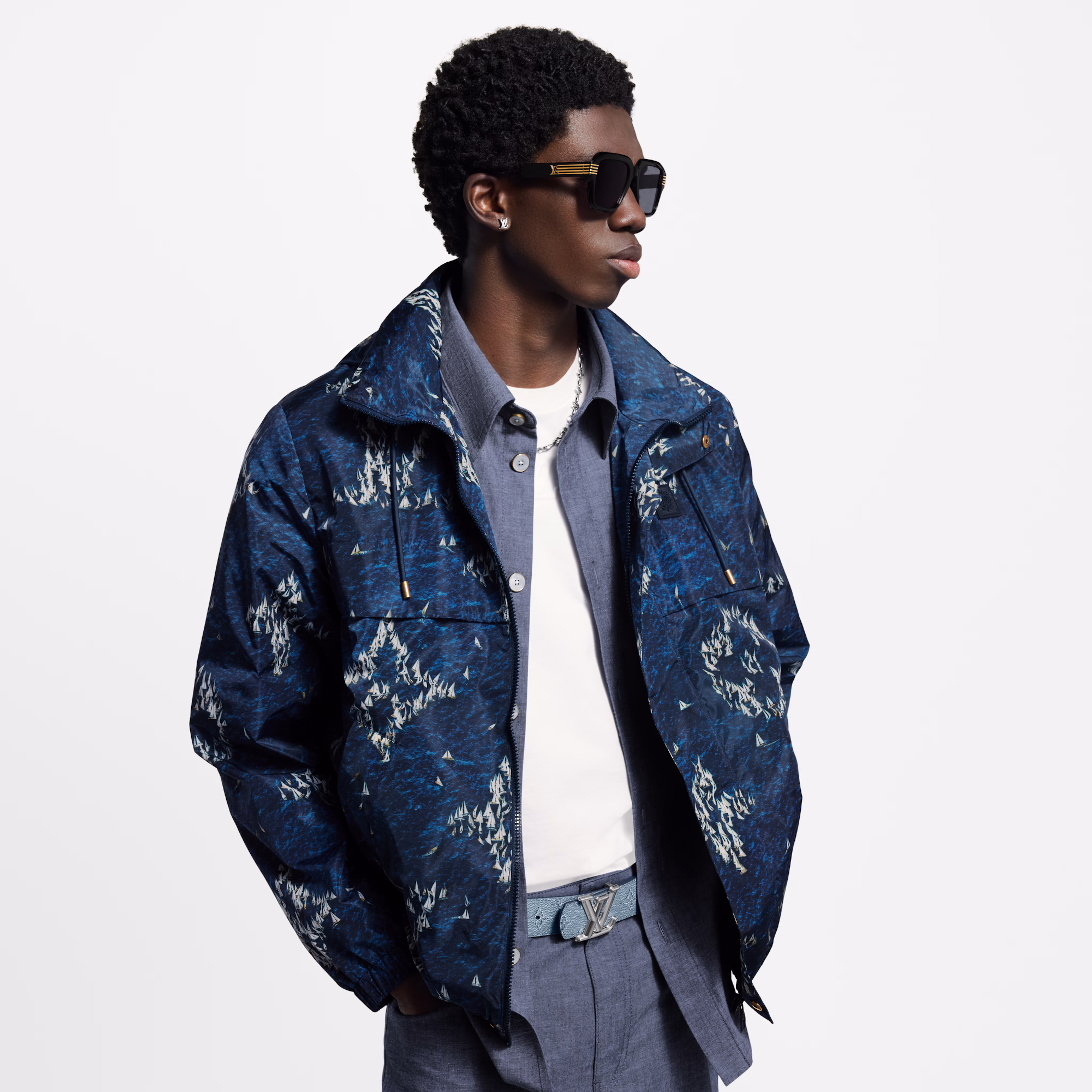 LV 1AHV32 Printed Monogram Windbreaker