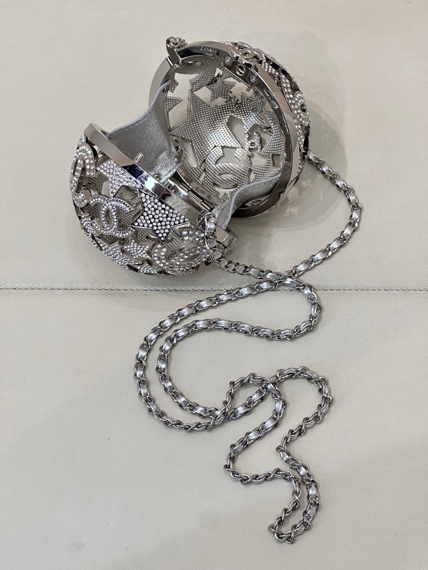 Chanel Métiers d’art Sphere Minaudiere Gold-Tone Metal & Strass Golden & Crystal