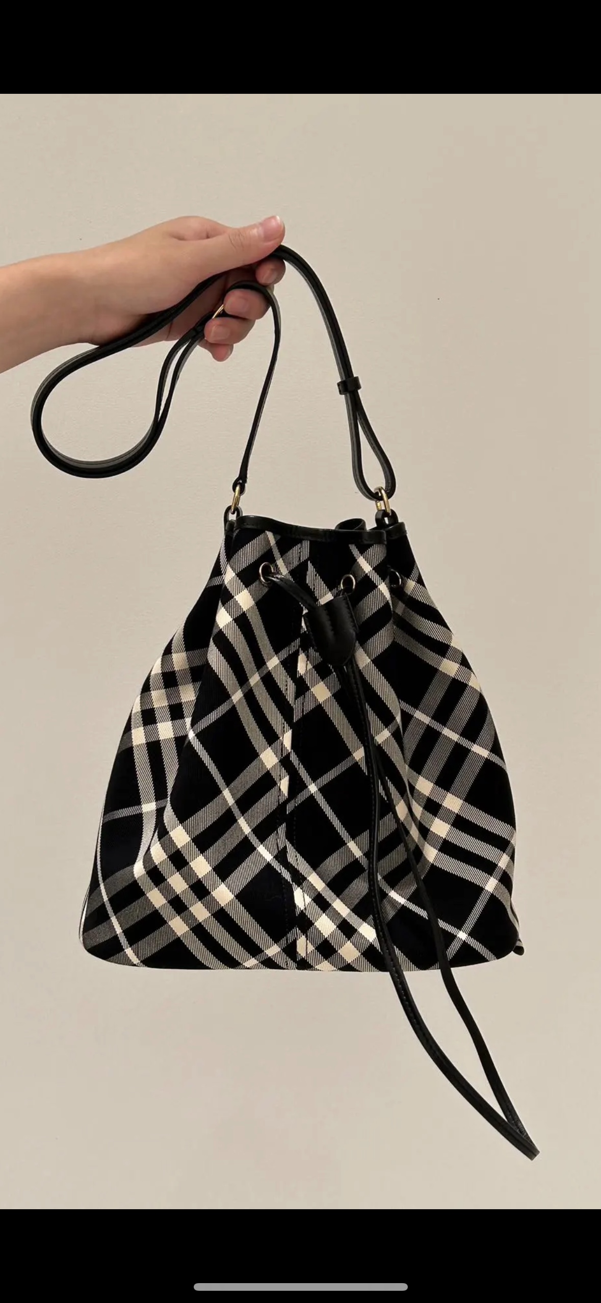 Burberry-Check Drawstring Pouch​