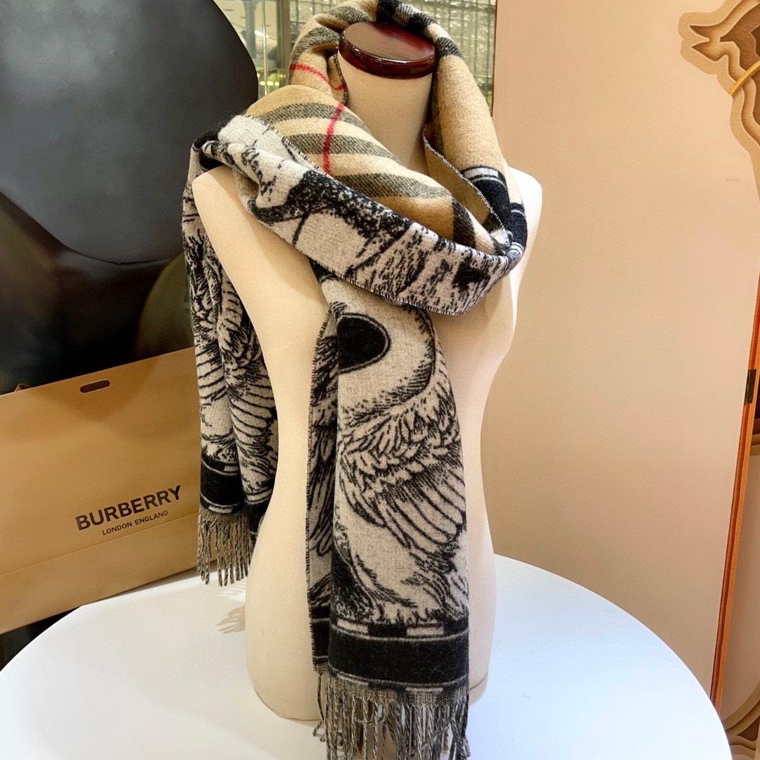𝐁𝐮𝐫𝐛𝐞𝐫𝐫𝐲 Spliced Swan Scarf
