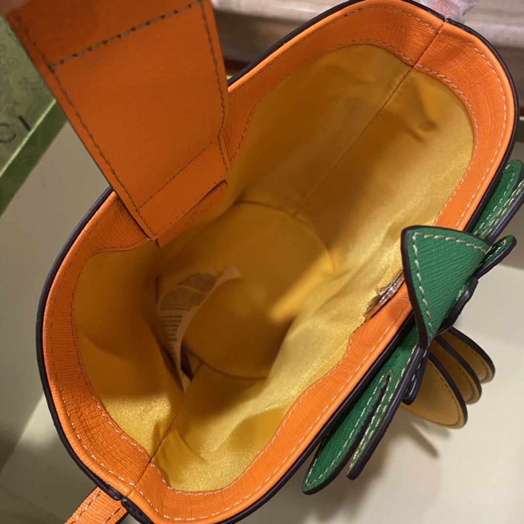 Gucci kids pineapple bag