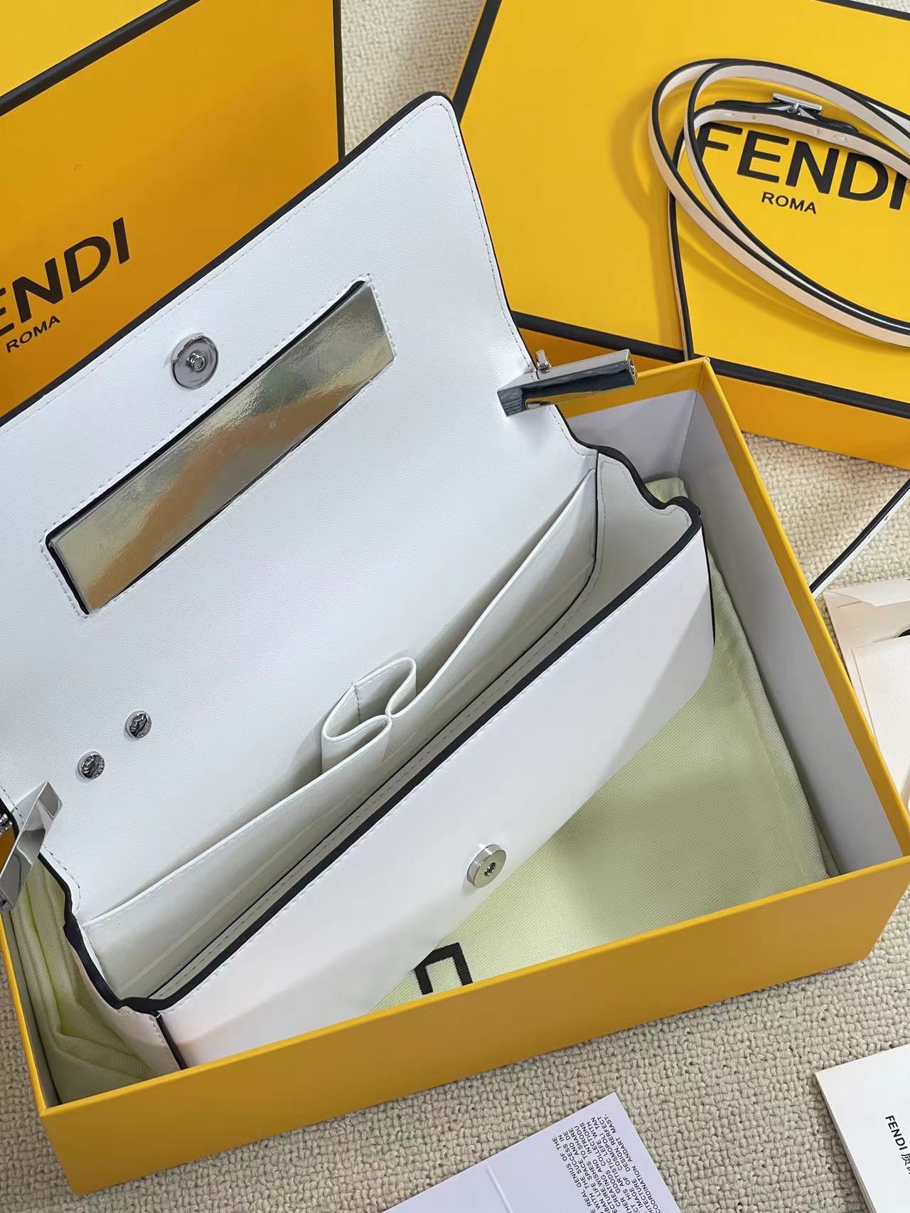 FENDI-First Sight clutch-White