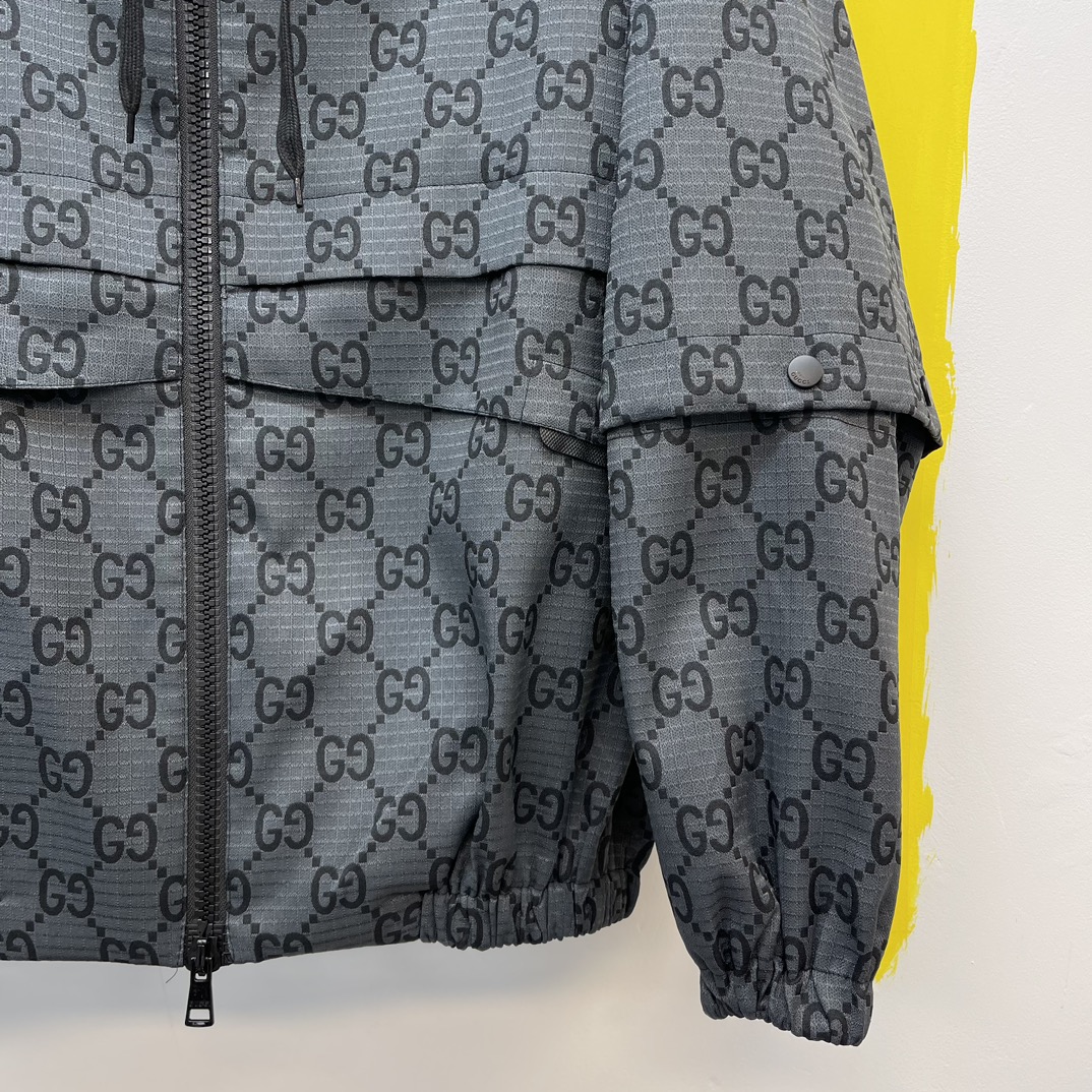 GG Nylon checked jacket with removable sleeves