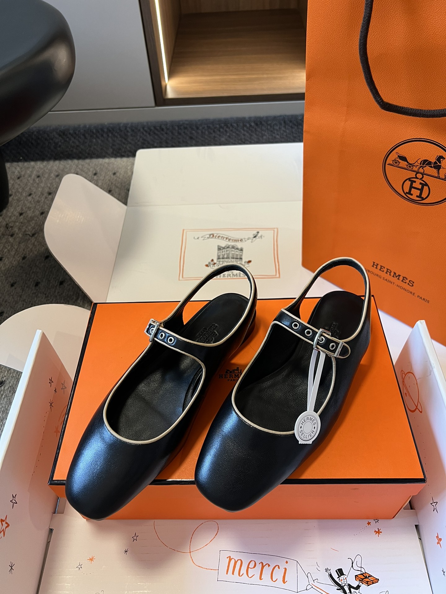 Mary Jane ballet pumps with chunky flats-black