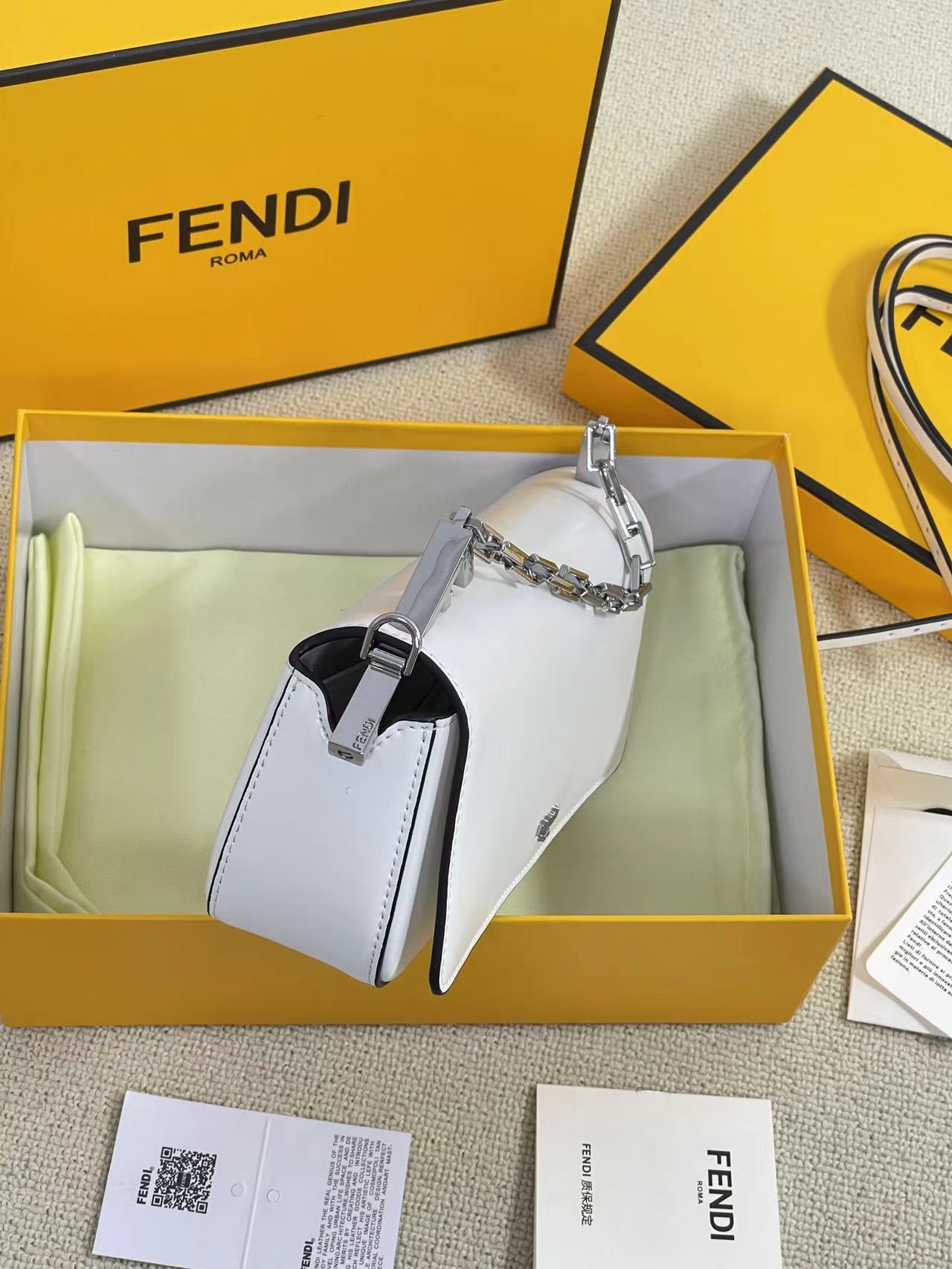 FENDI-First Sight clutch-White