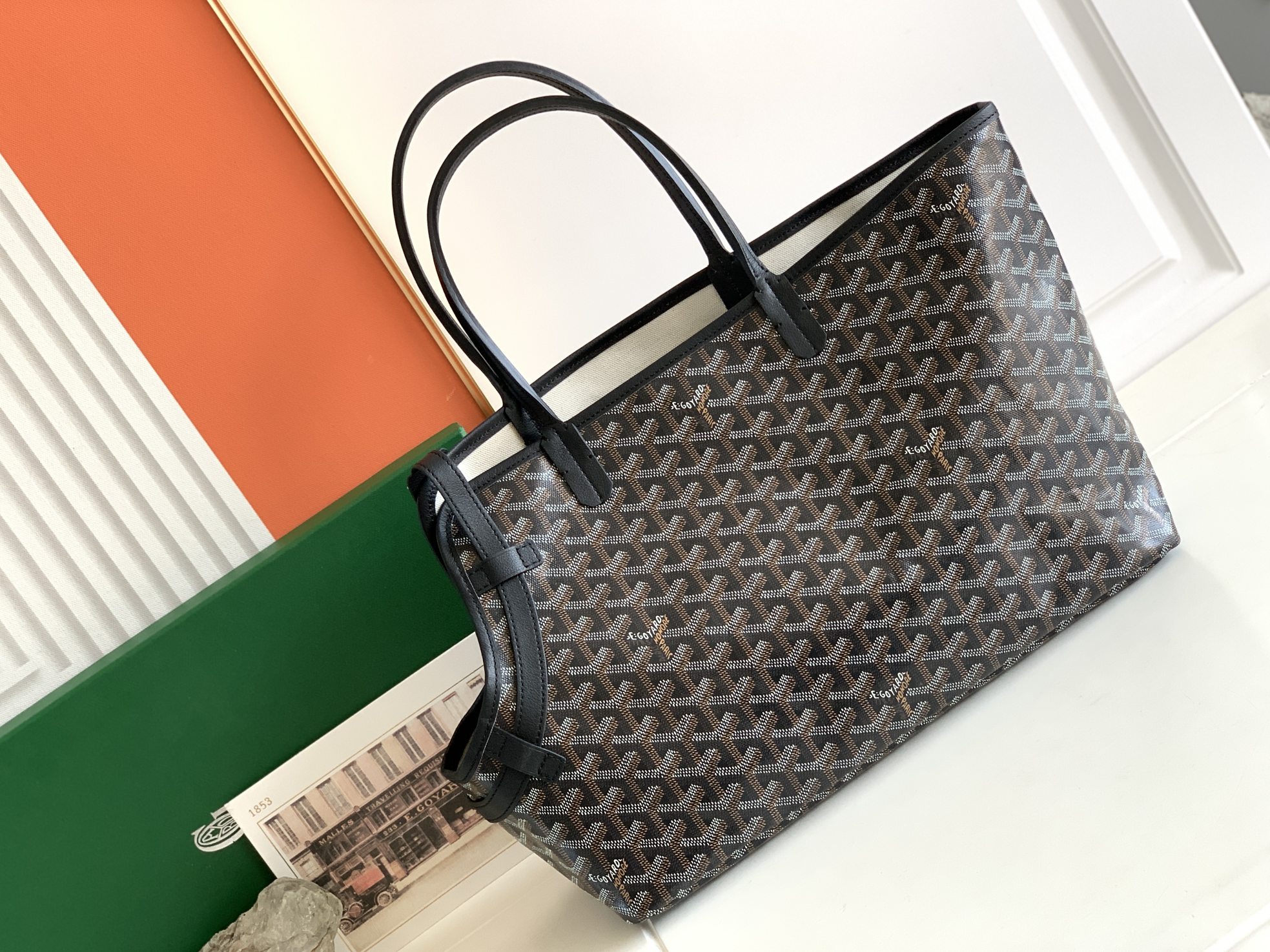Goyard-Chien Gris Pet Carrier