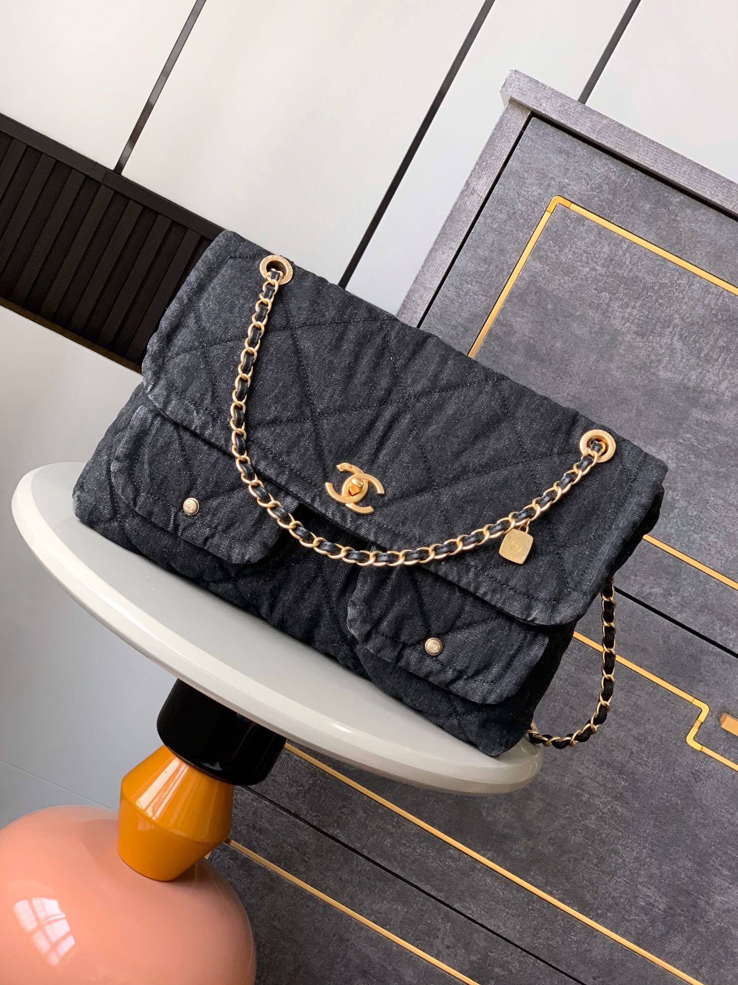 Chanel Ohanel 26C Armpit Bag-black