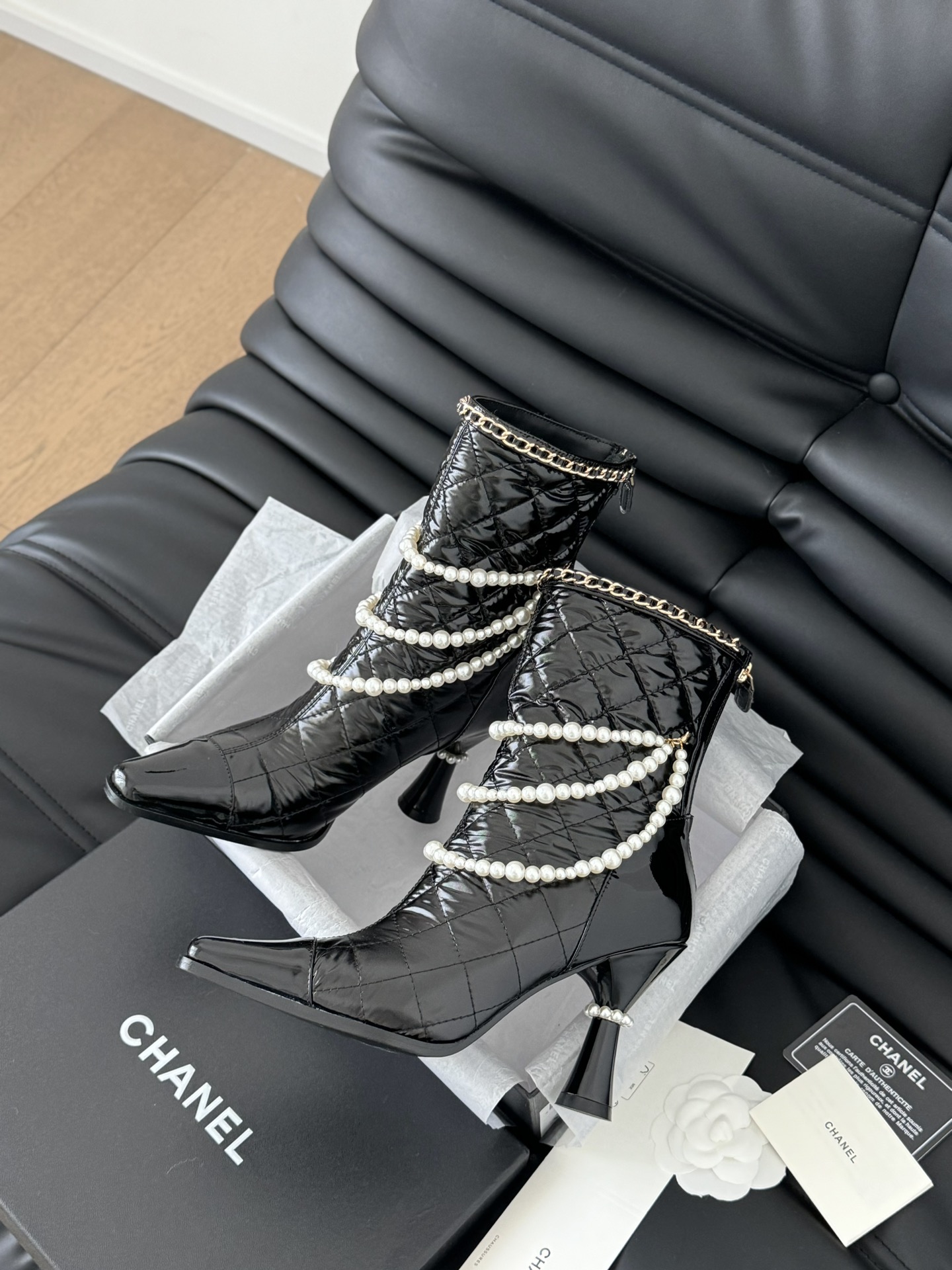 Chane* new autumn/winter boots-black