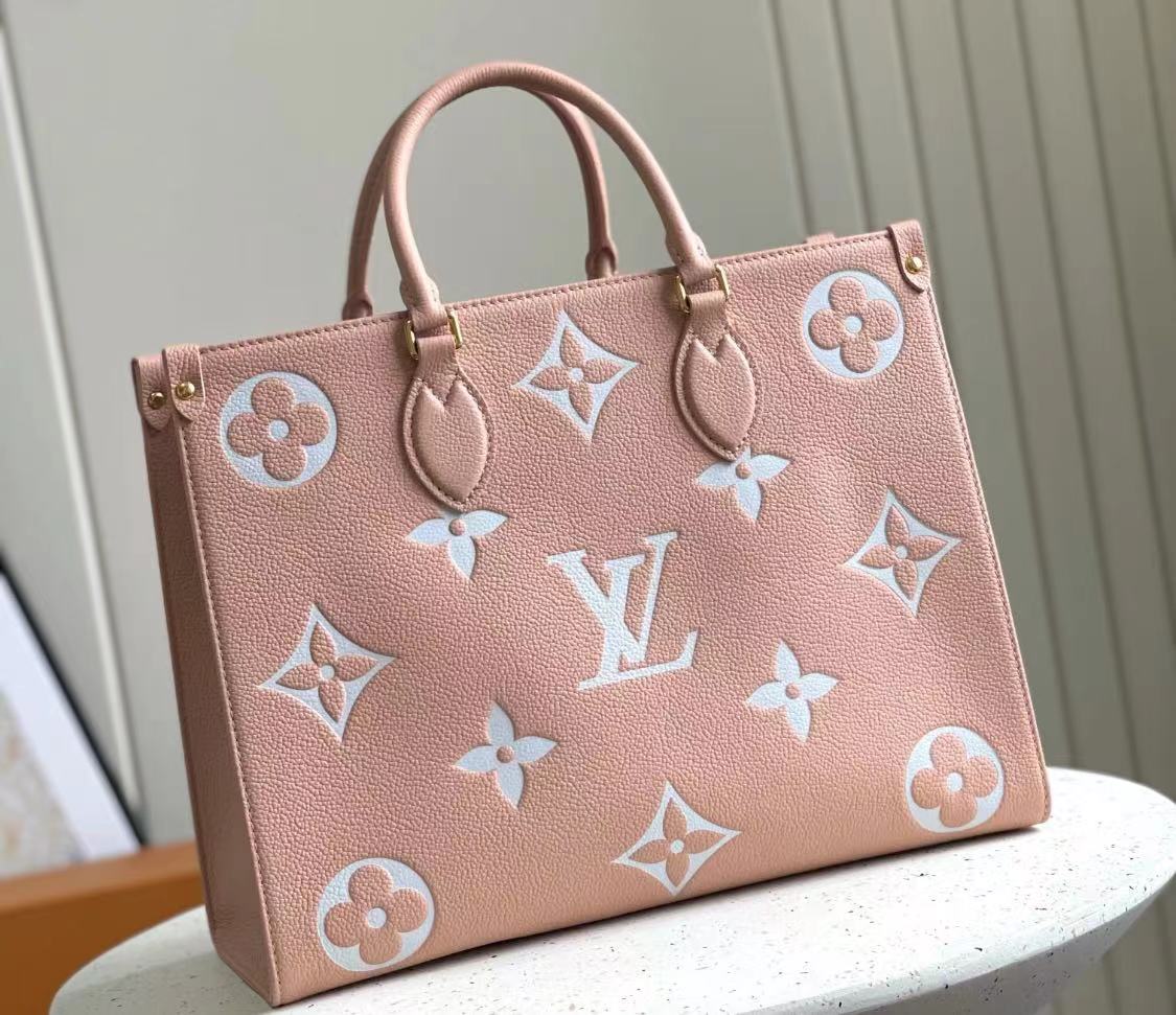 Louis Vuitton OnTheGo MM M46286 Trianon Pink Cream