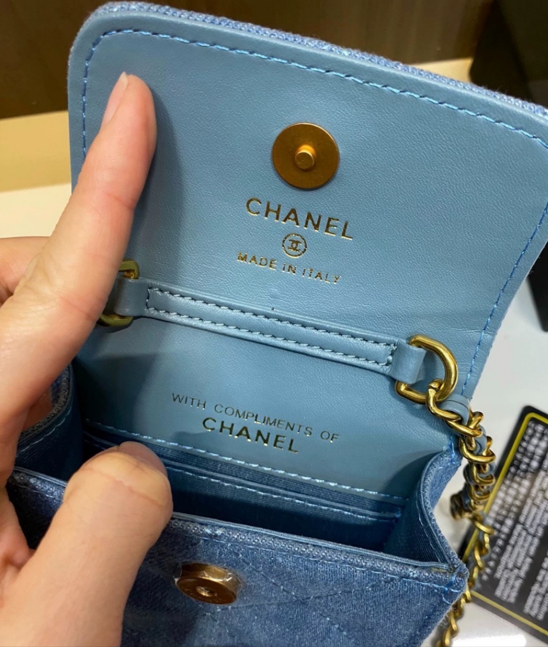 Chanel Crossbody Chain Bag