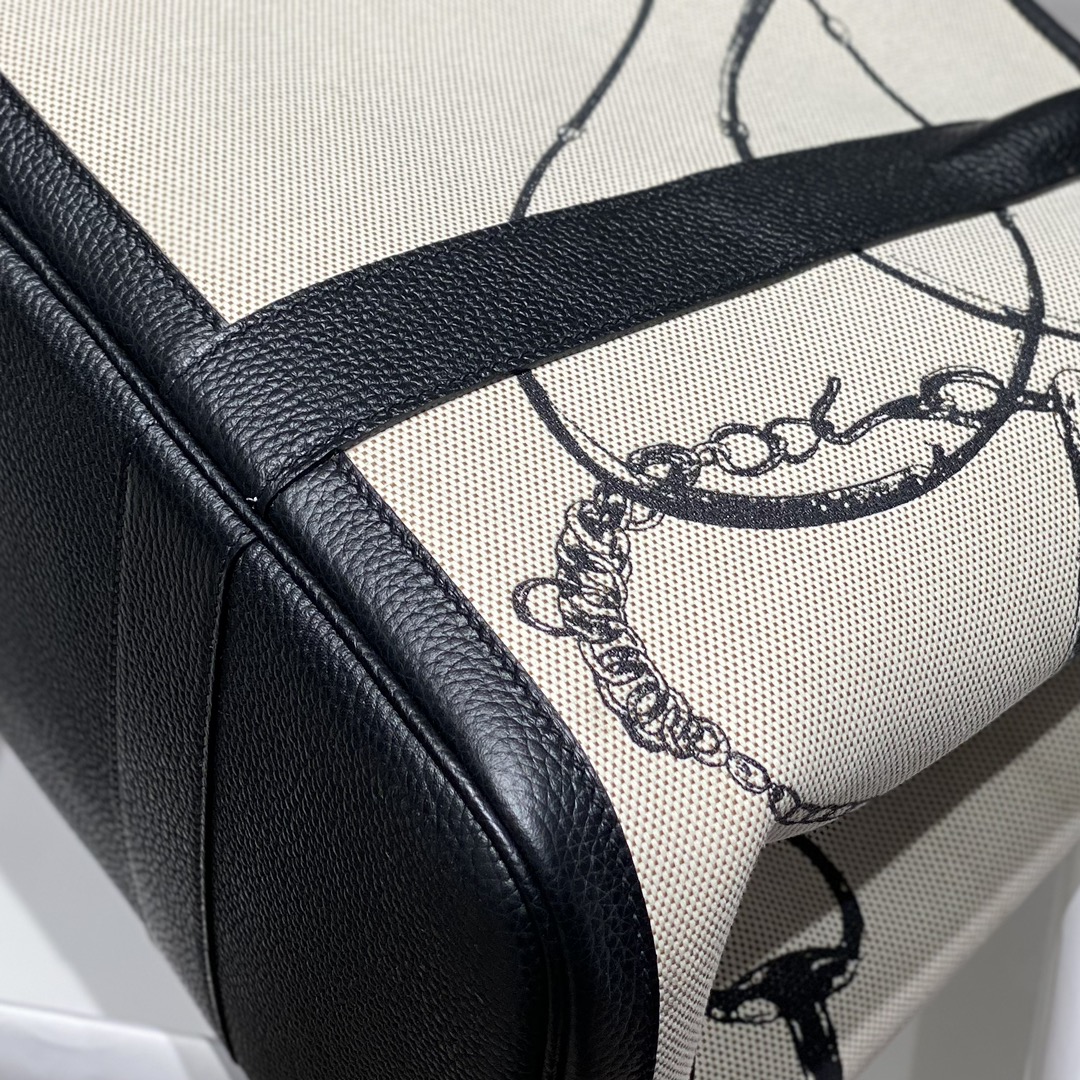 Hermès Garden Party 36