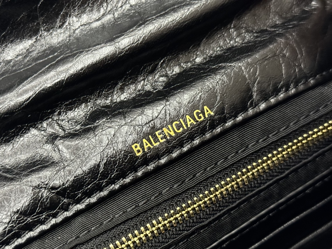 Balenciaga Monaco -Oily Wax Black Gold