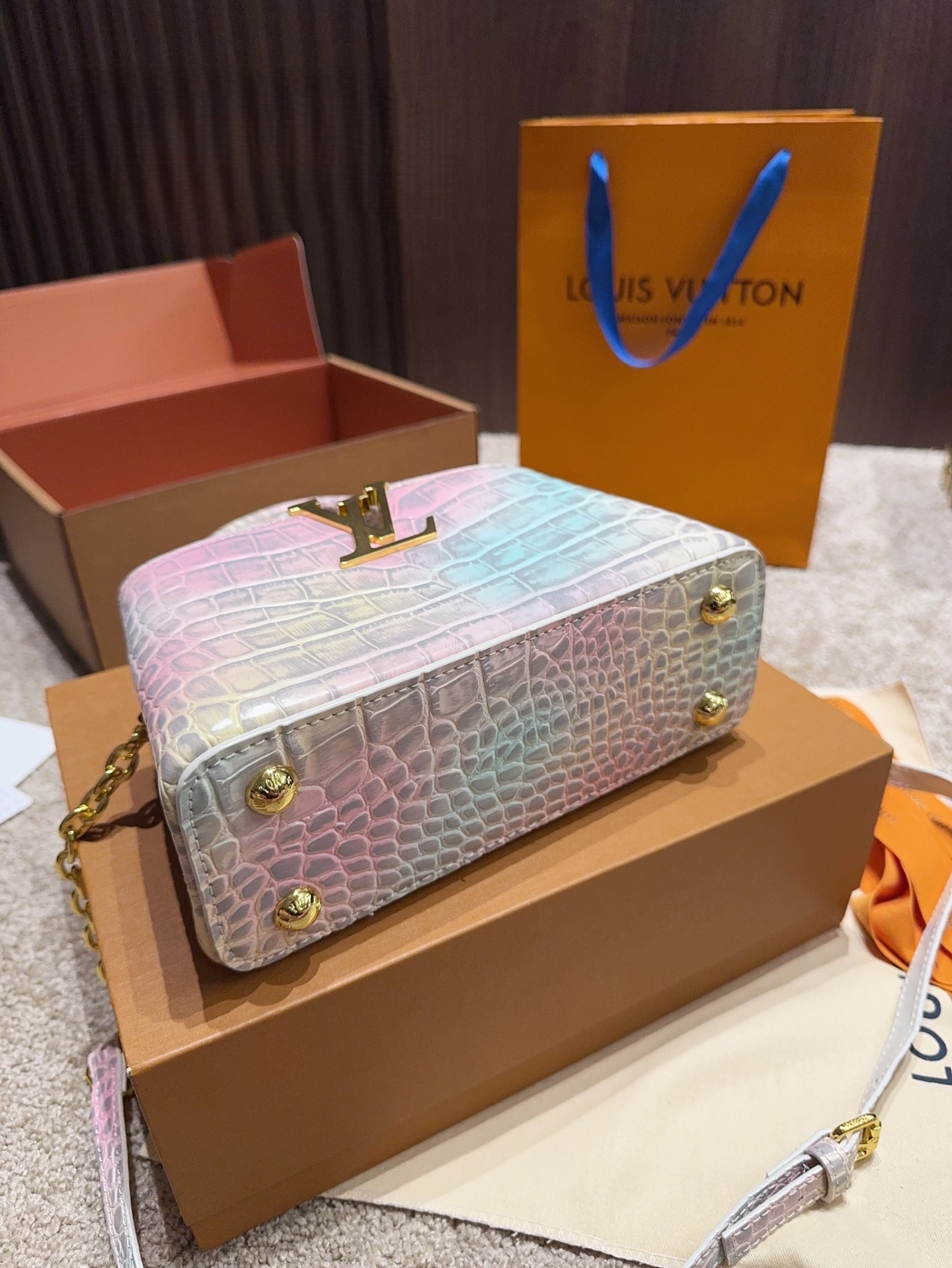 Louis Vuitton Capucines Mini Handbag