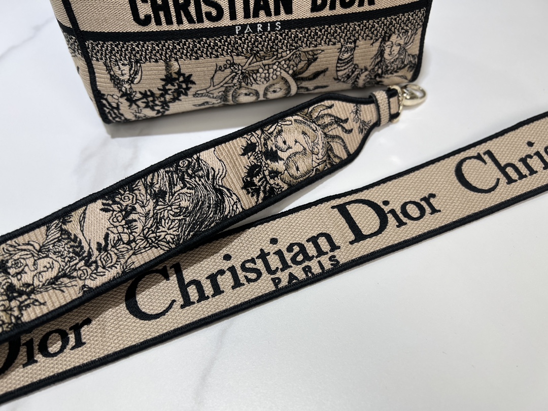 Lady Dior-lite - Beige