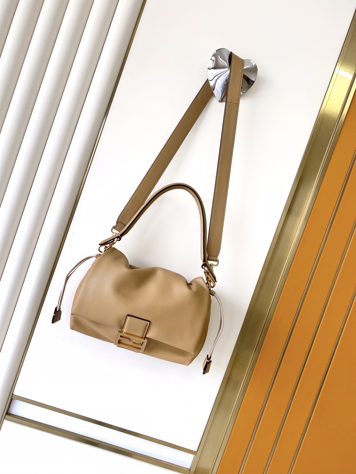 FENDI-Mamma Baguette Medium