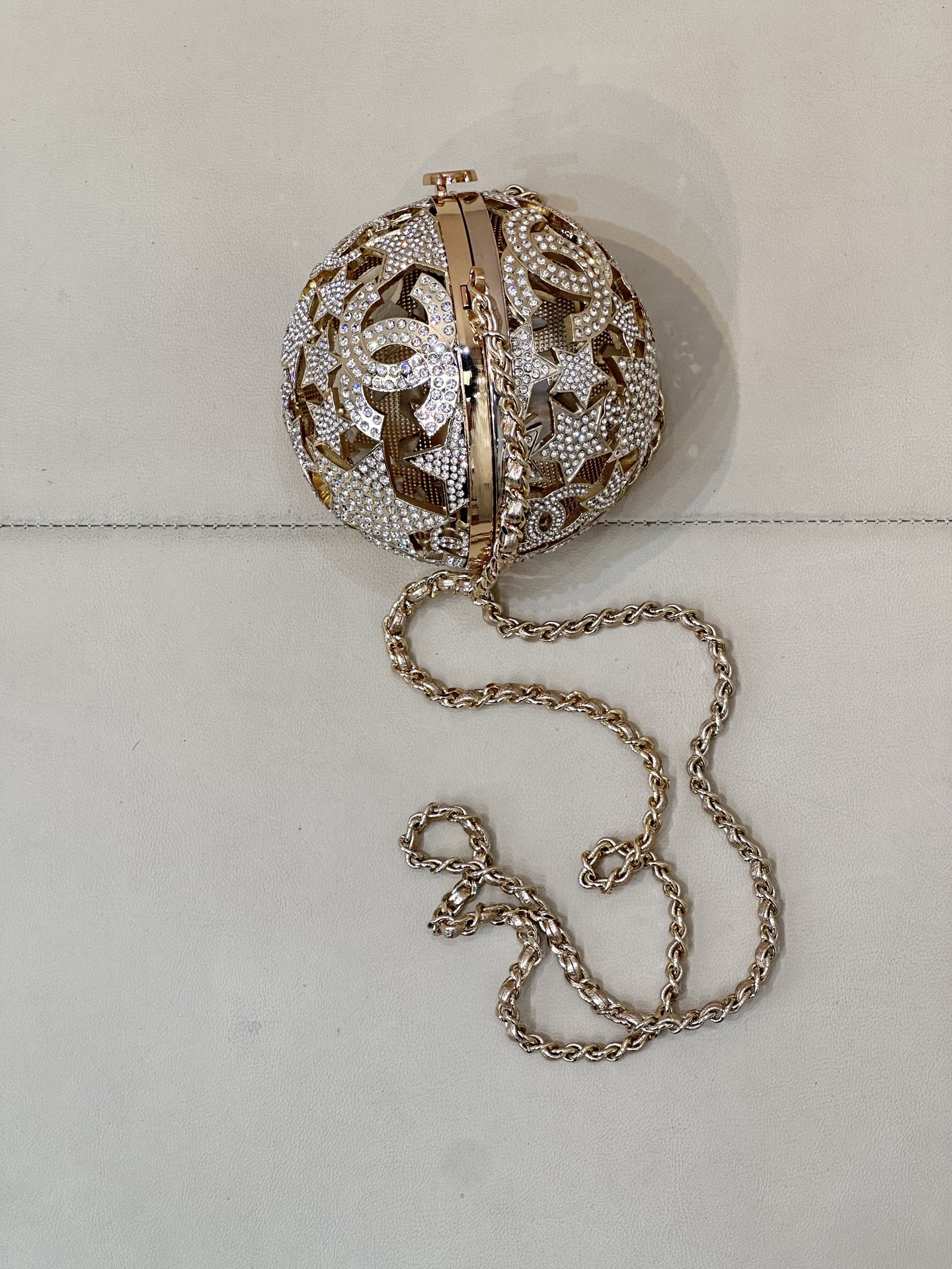 Chanel Métiers d’art Sphere Minaudiere Gold-Tone Metal & Strass Golden & Crystal