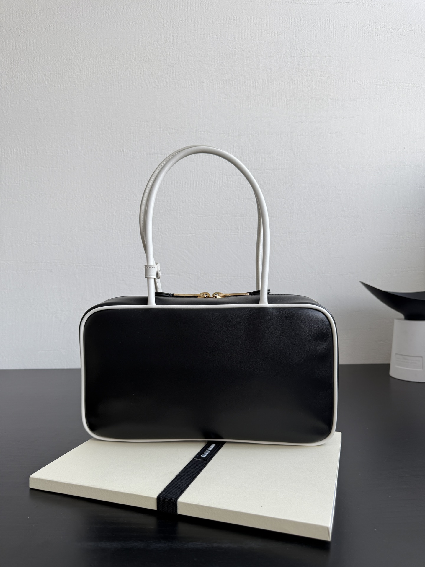 MIUMIU Beau leather bag-BLACK