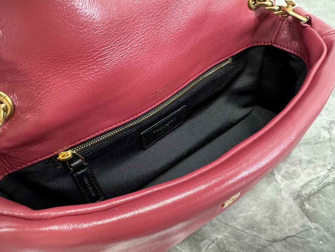 CALYPSO small in plunged lambskin