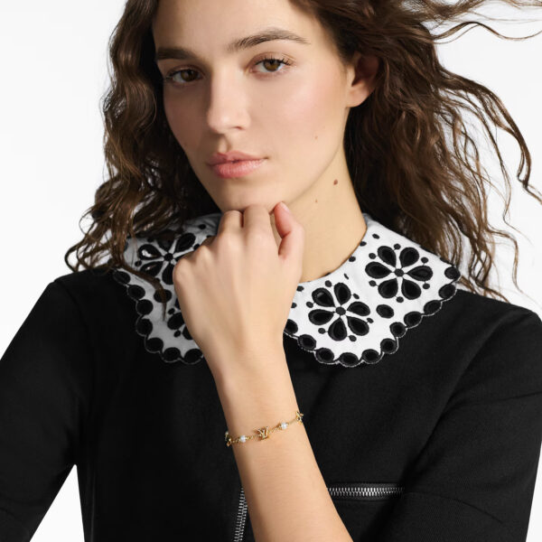 Louis Vuitton M1105A LV Heart Bracelet