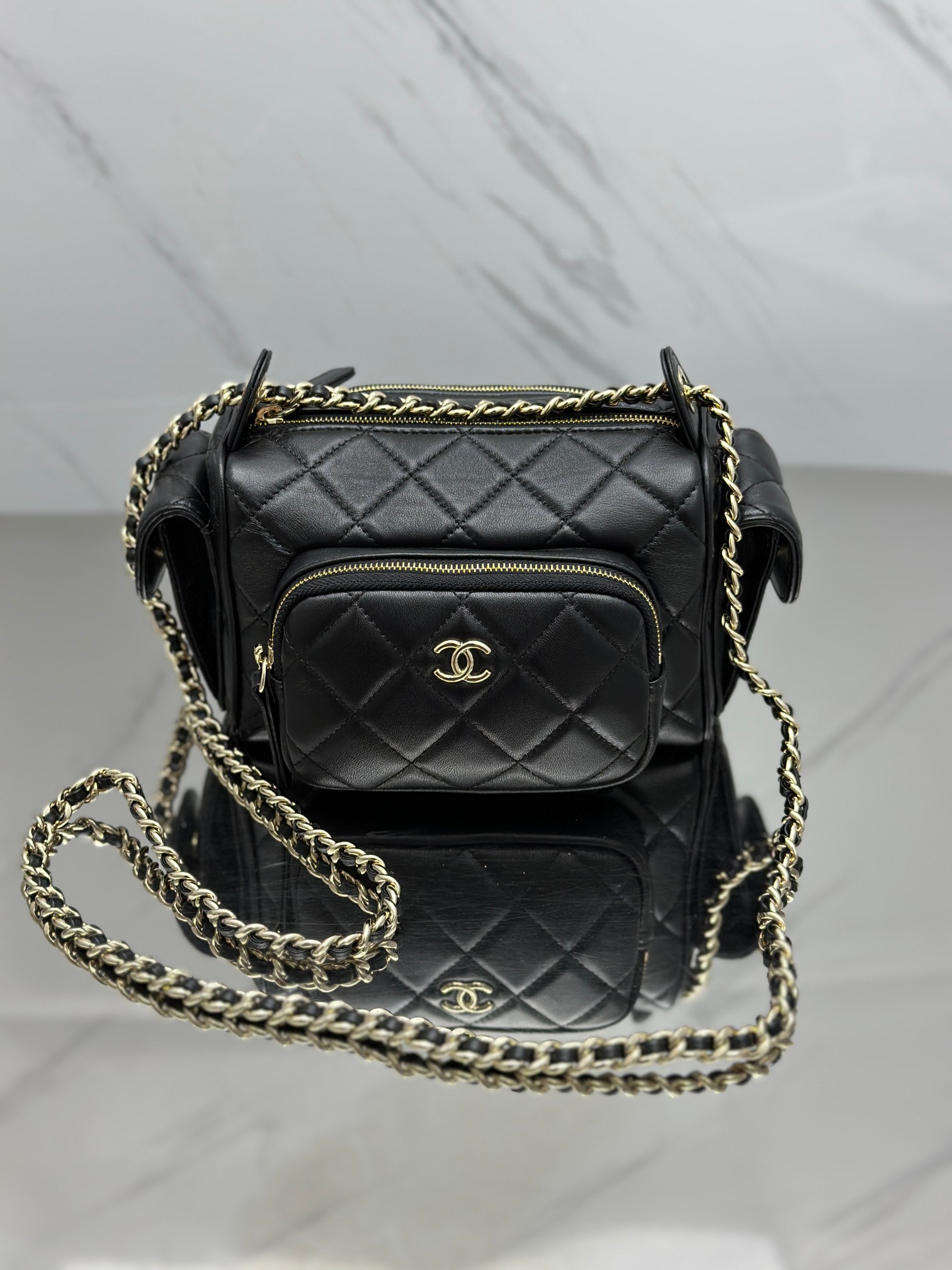 24K camera bag small black