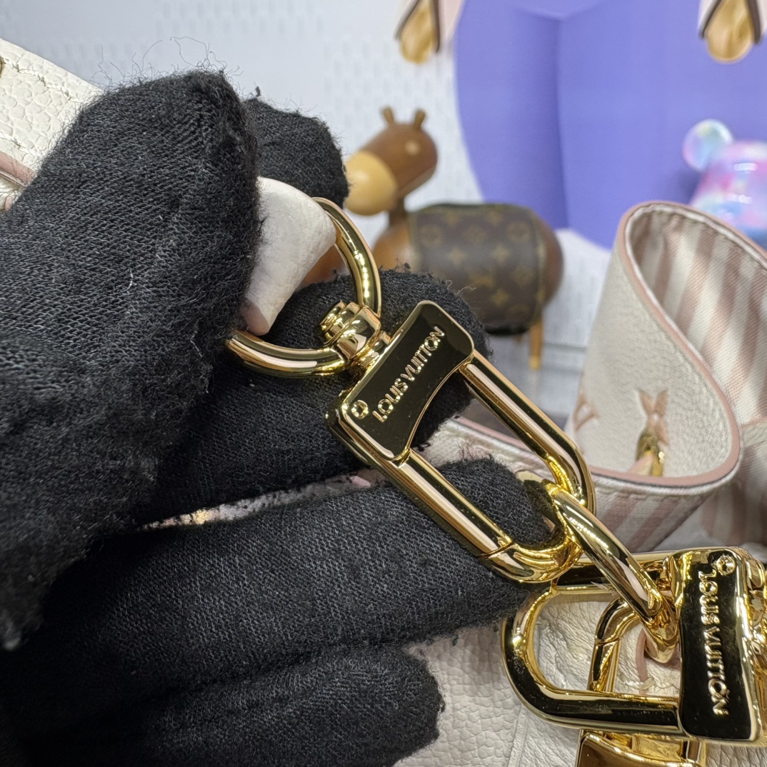 LV-M14401 NéoNoé MM