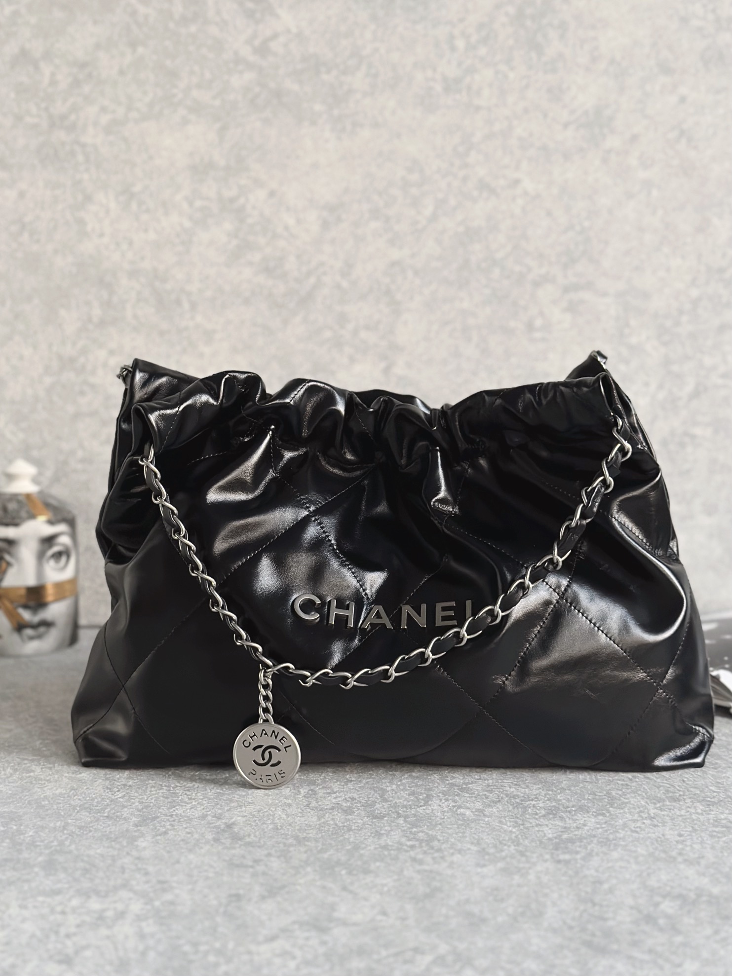 Chanel 22bag-sliver