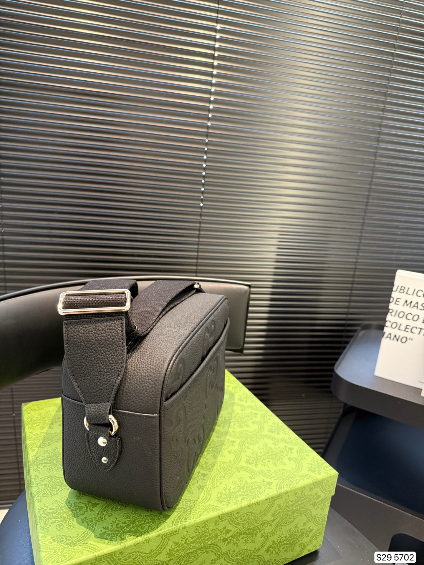 Gucci mini Jumbo GG messenger bag