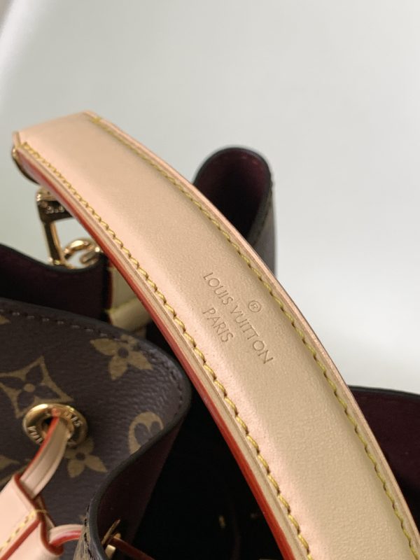 Louis Vuitton M46581 Néonoé BB