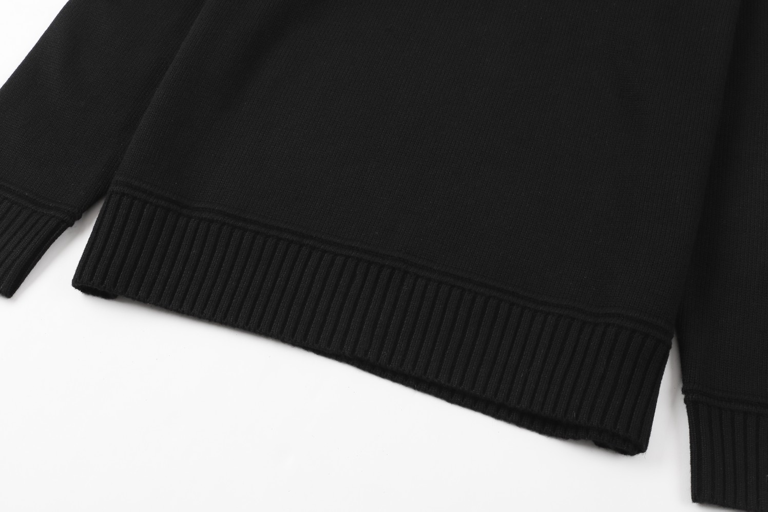 PRAD Pula - Autumn and winter sweater