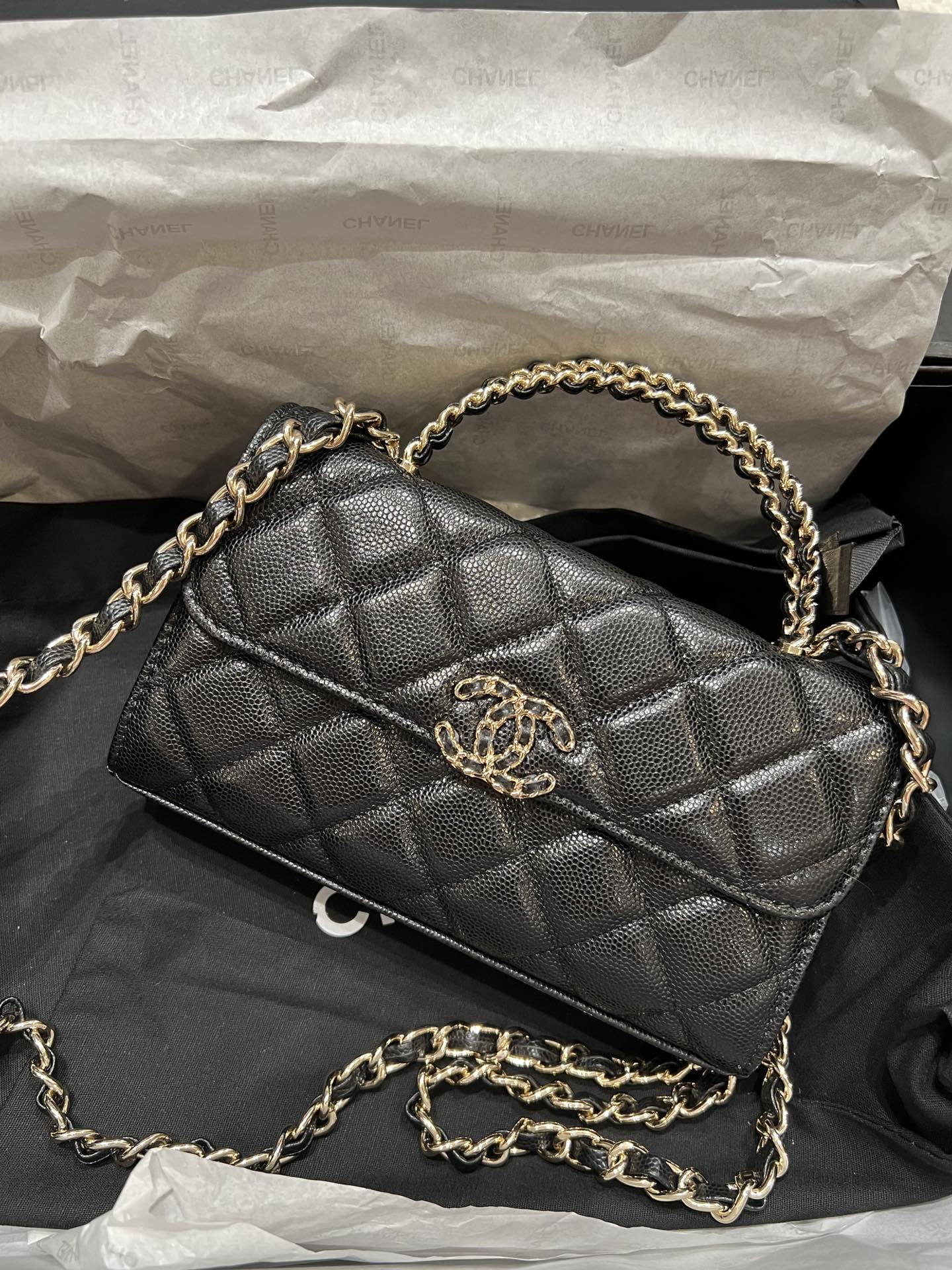 Chanel-kelly hardware cowhide