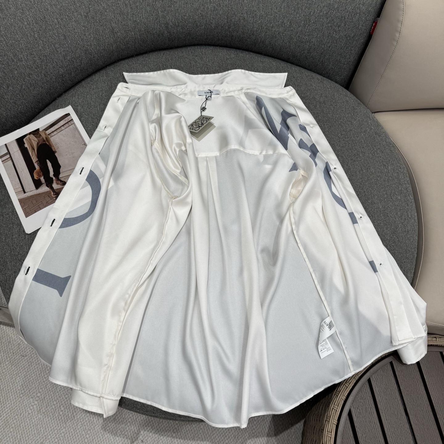 Loewe 2025 Spring/Summer Logo Print Loose Silk Satin Shirt