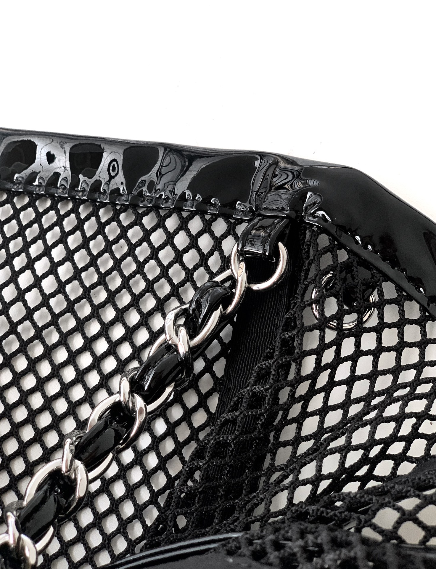 Chanel-architectural mesh