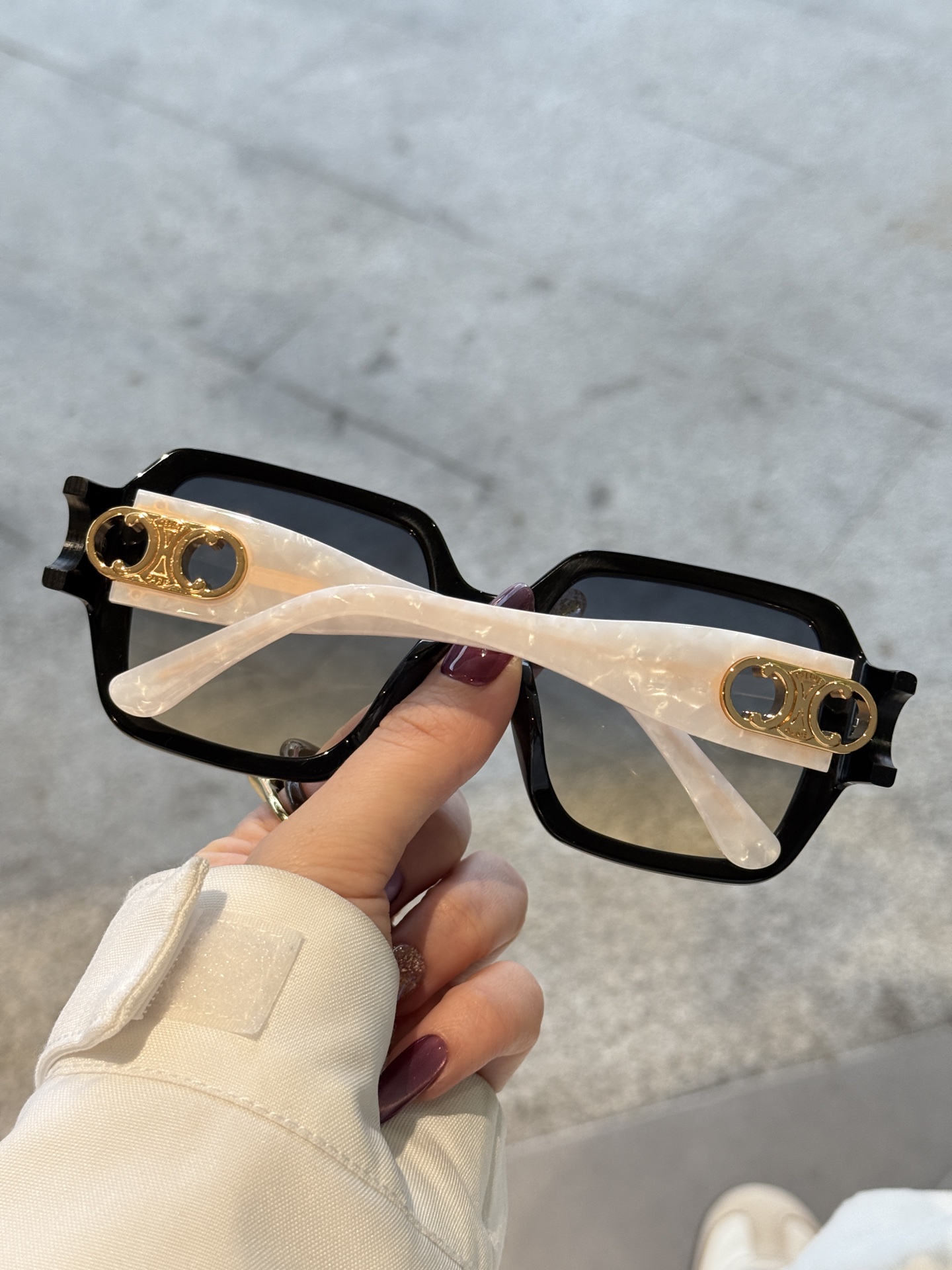 CELINE PARIS-MOD: CL40251U