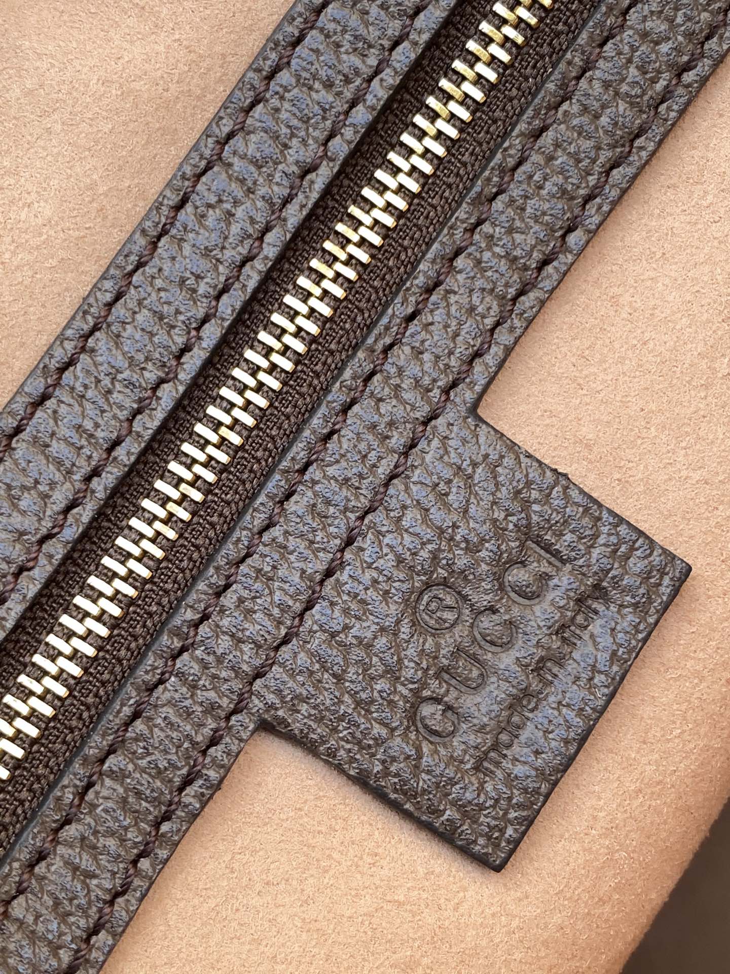 Ophidia medium top handle bag