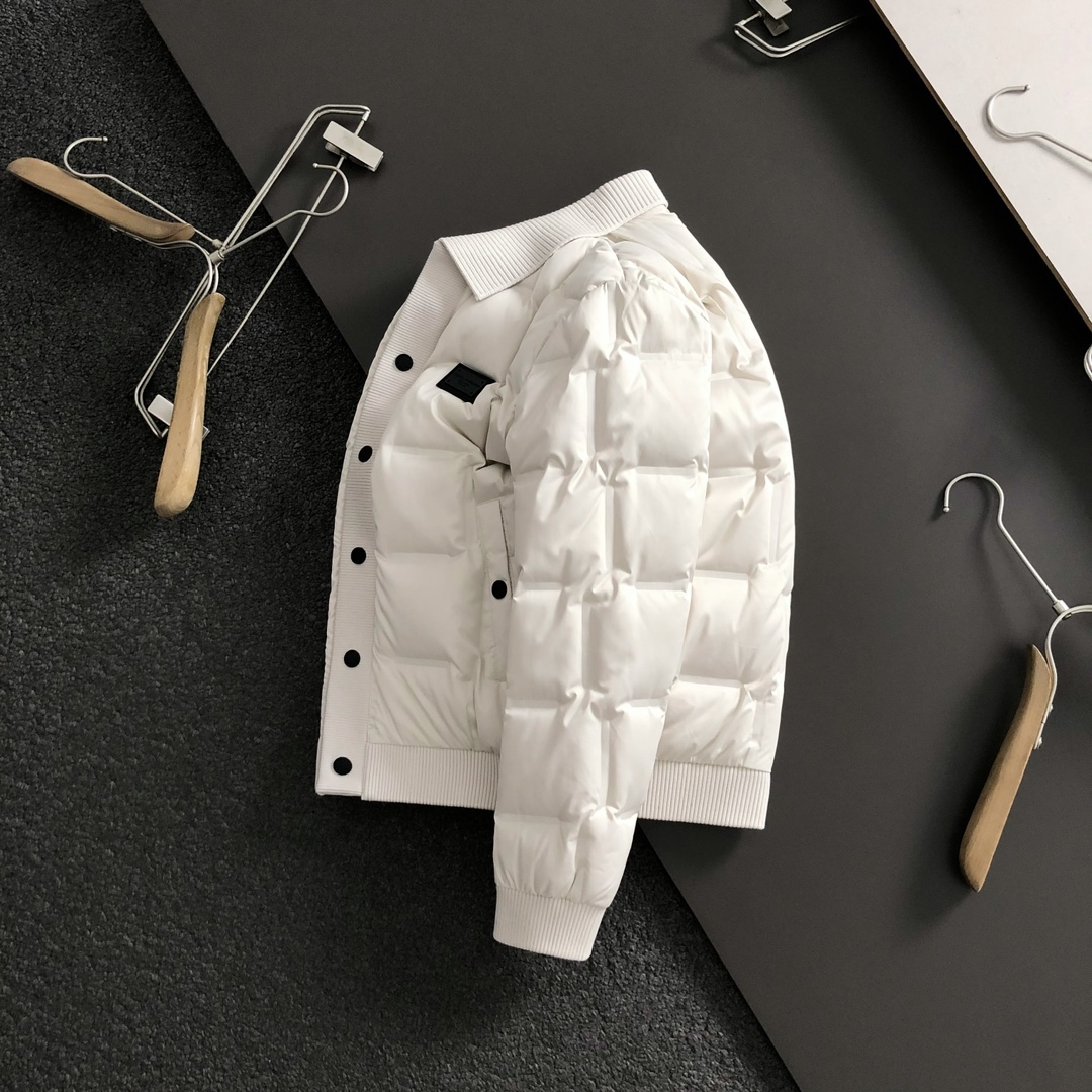 D&GPlaid button leather design fleece down jacket