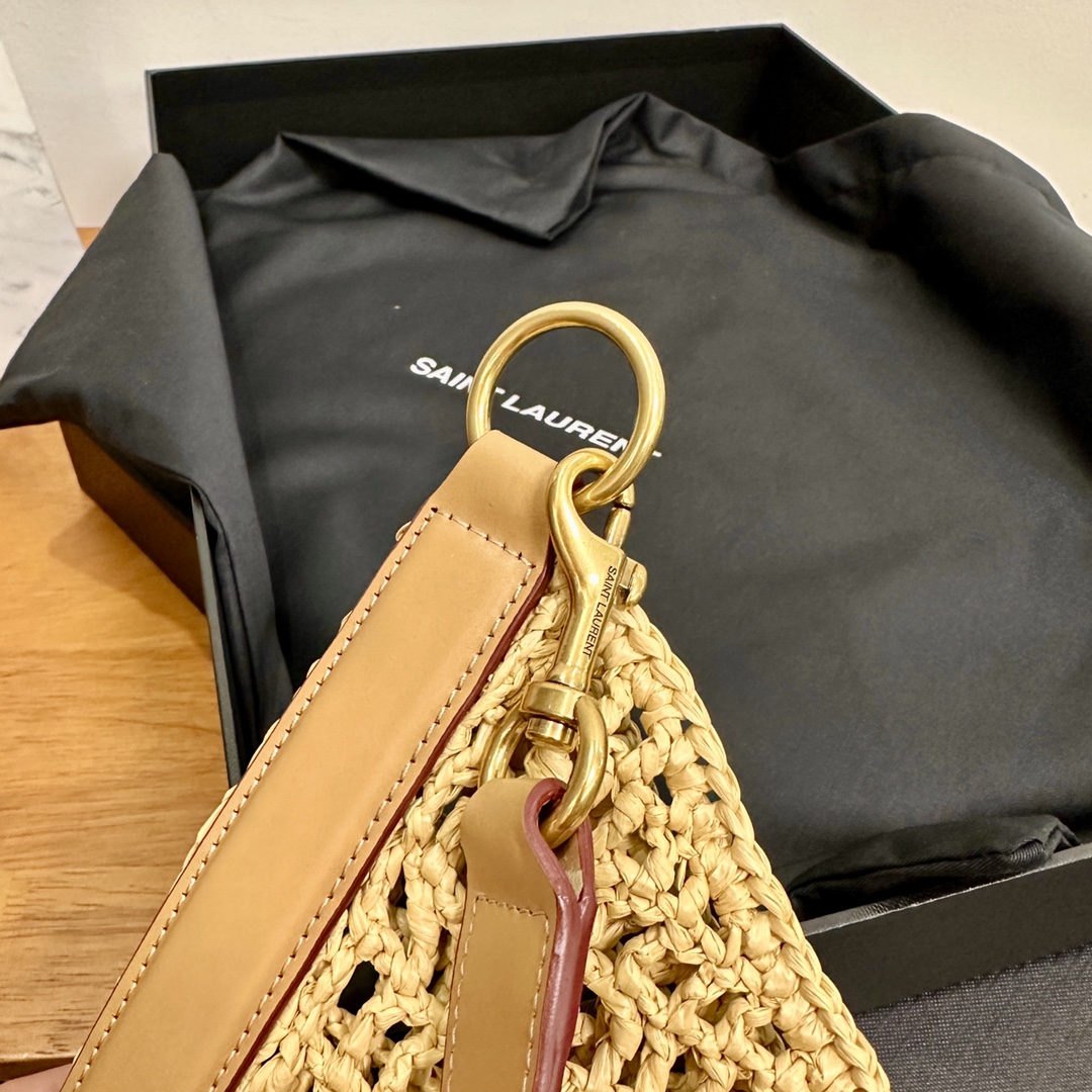 𝗢𝗫𝗔𝗟𝗜𝗦 Raffia Crochet Shoulder Bag