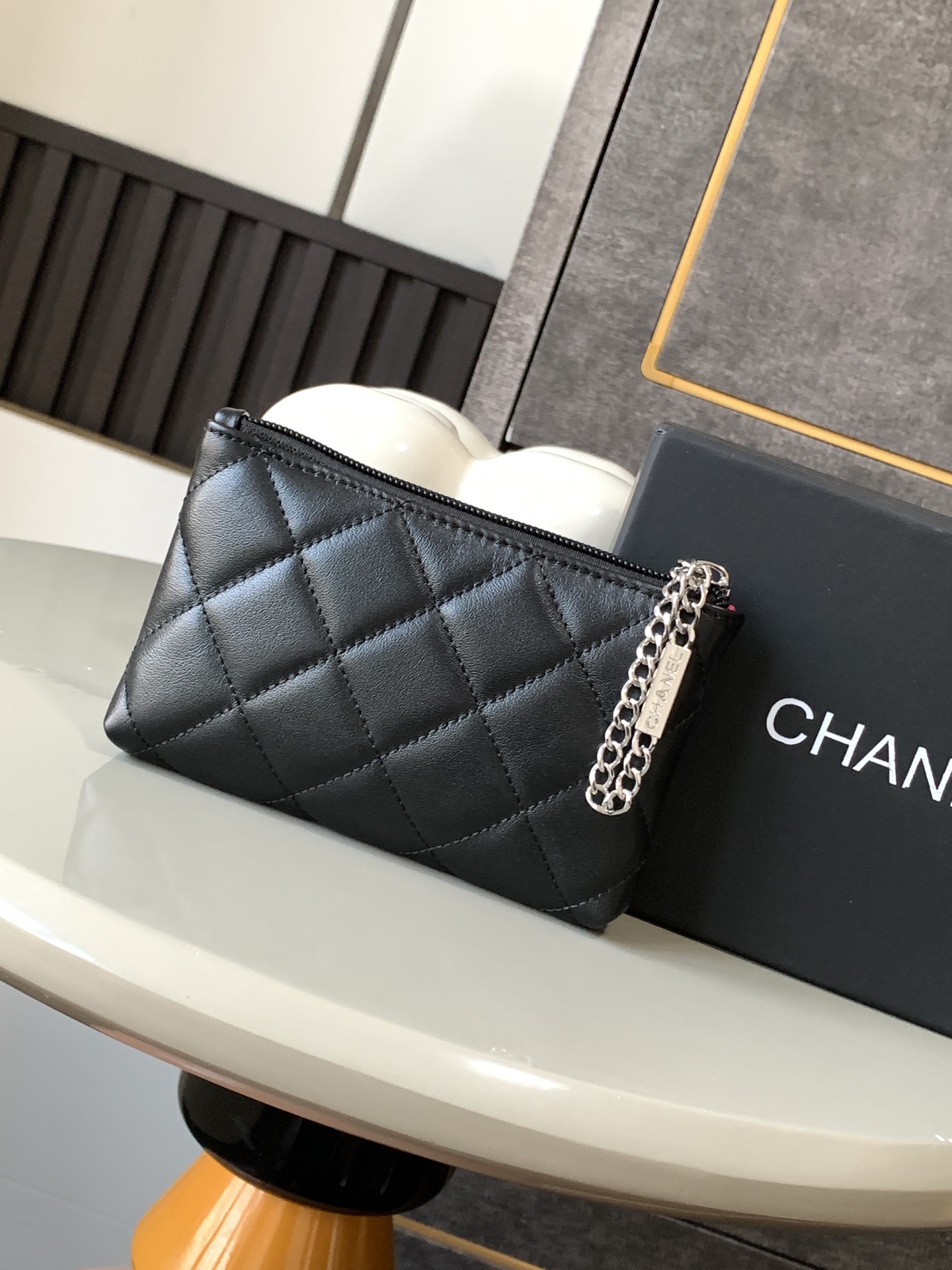 chanel sachet